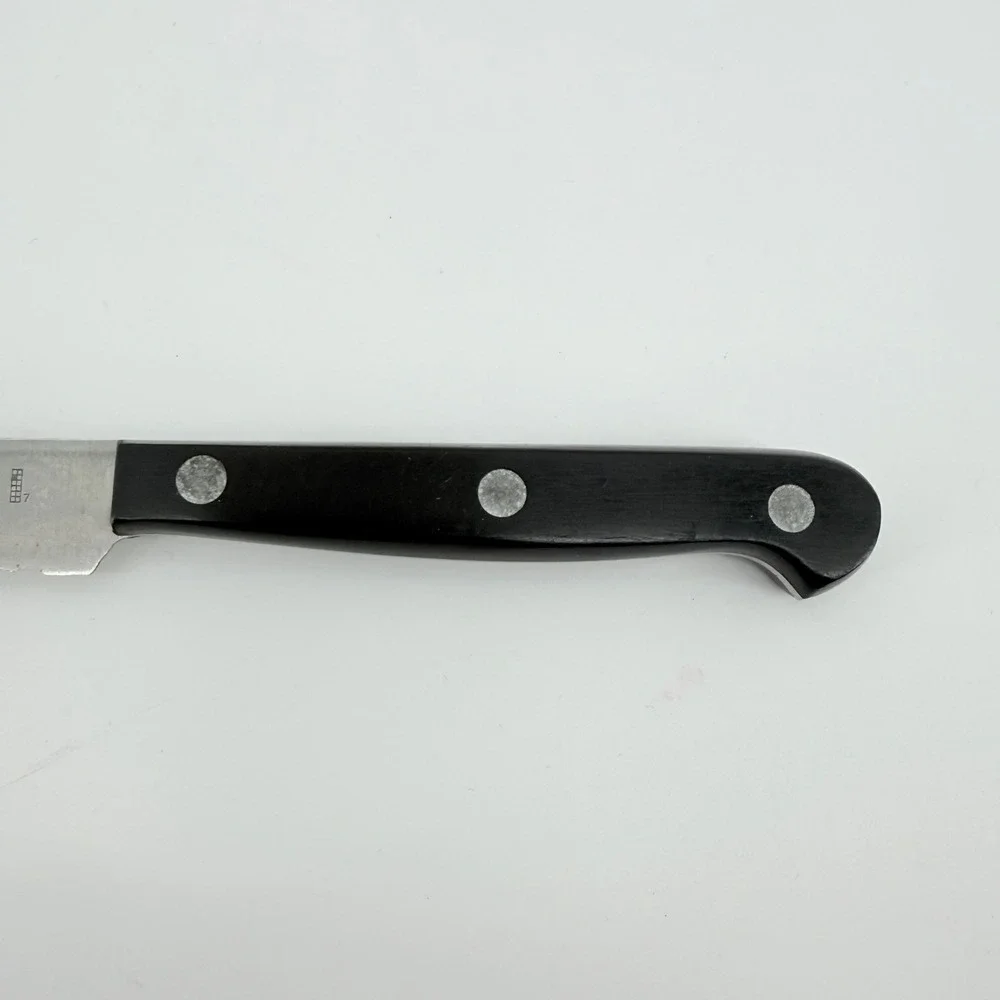 Zwilling JA Henckels 5 Inch Serrated Utility Knife Friodur 31608-130 Germany